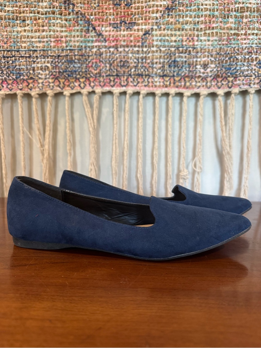 ATAIWEE Women's Navy Suede Slip-On Pointed Loafers